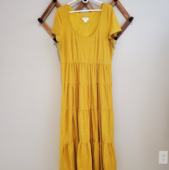 gillian tiered maxi dress